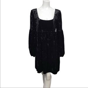 Free People Oh so Easy Black Velvet Babydoll mini Dress Long Sleeve Size Small